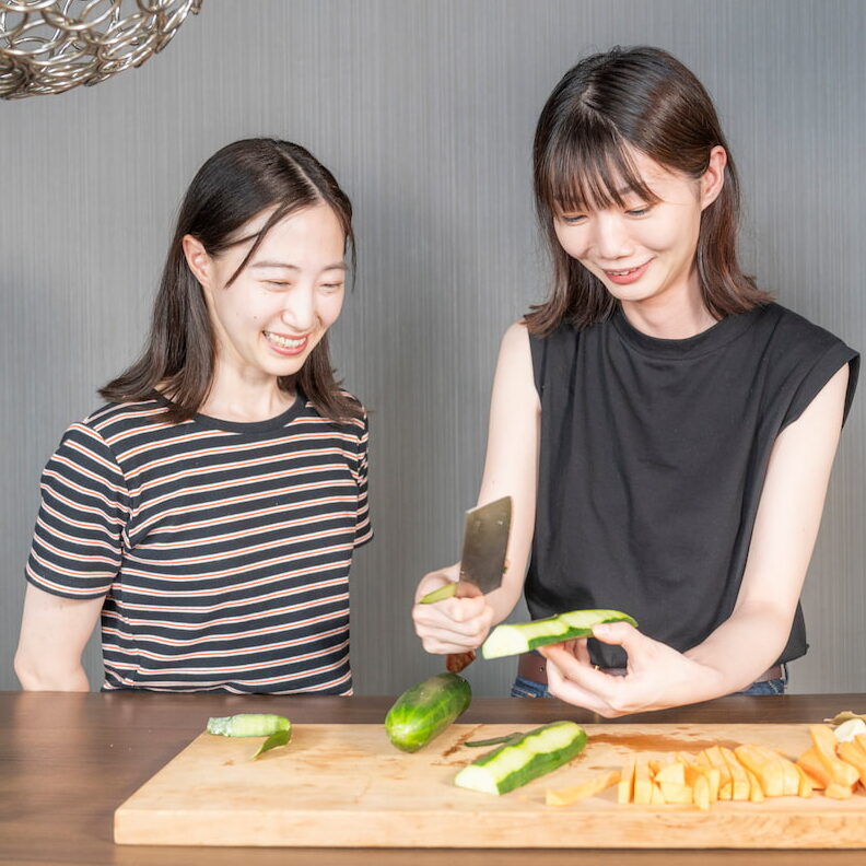 「家庭菜園の「採れすぎ問題」を解決！夏野菜でピクルスを作ってみたよ」のサムネイル画像